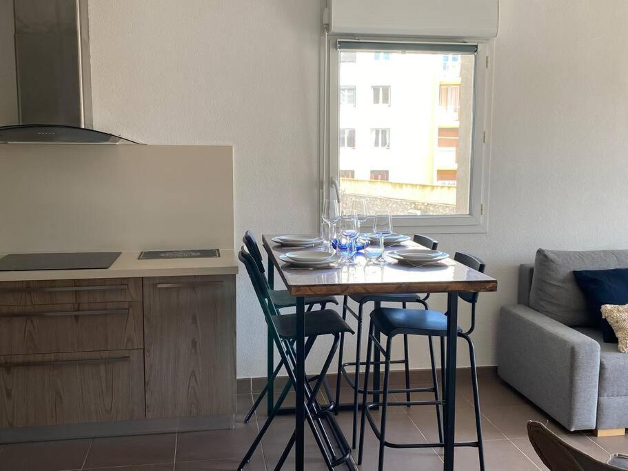 Cosy T3 Gare Terrasse + Parking Apartamento Sète Exterior foto